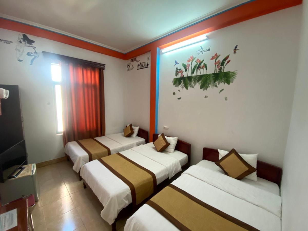 Alex Ha Long Hotel Exterior photo